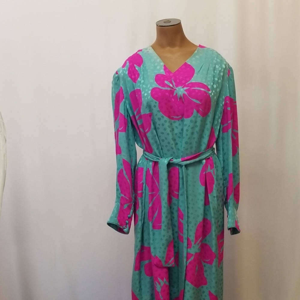 Vintage Hibiscus Print Silk Maxi Dress Caftan